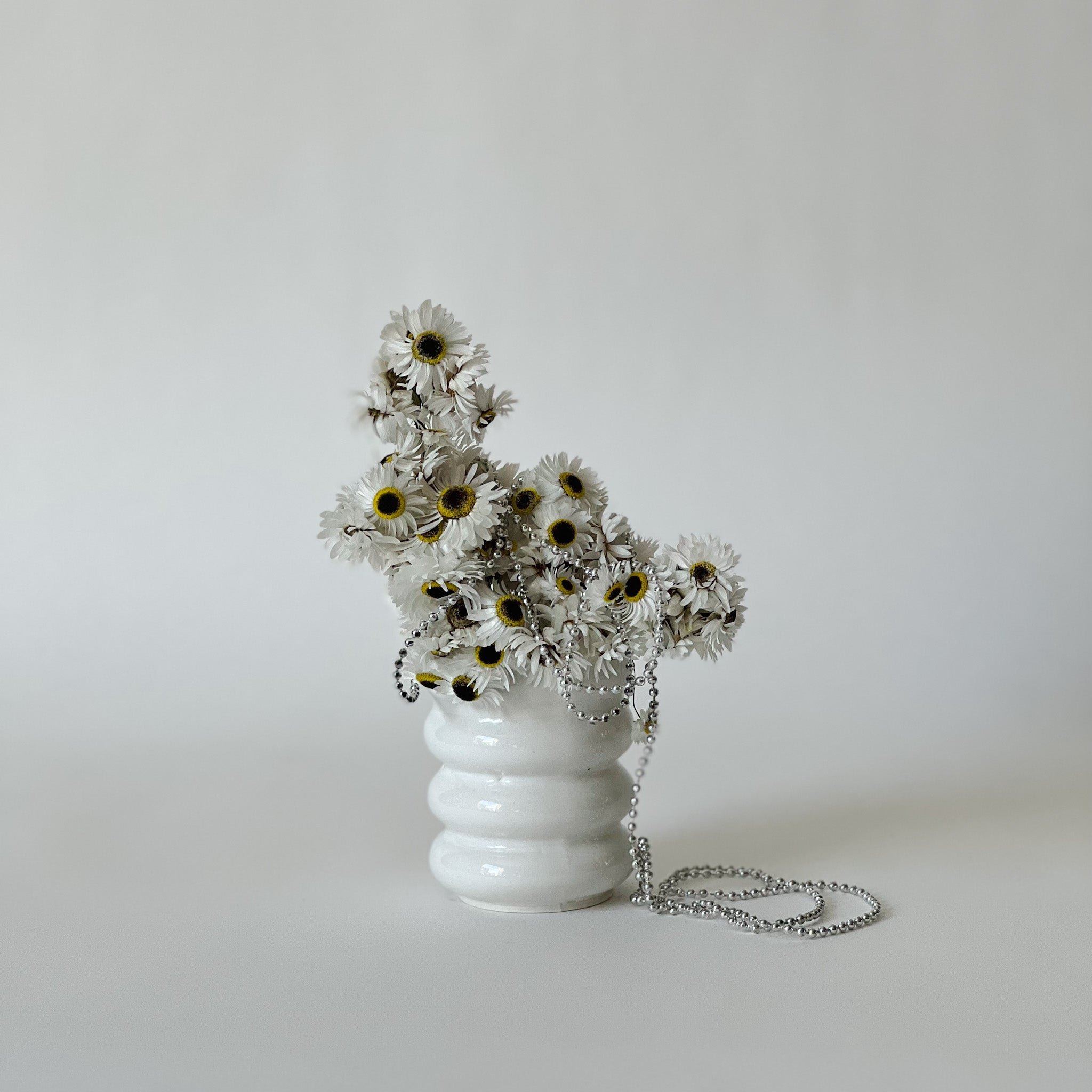Vase - Abigail white bubble vase