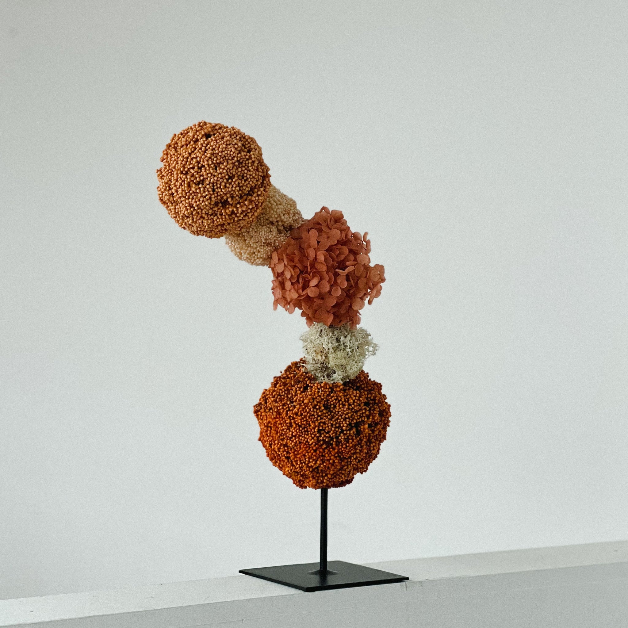 Flower sculpture - 🟠🟠🟠